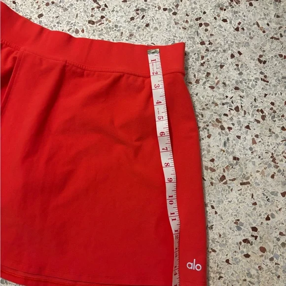 Alo Yoga Women's Alosoft Backspin Skirt in a bright red medium - Picture 4 of 9